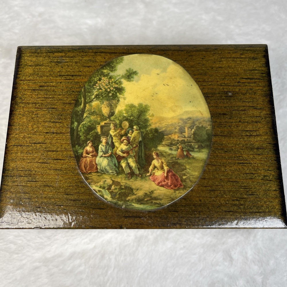 VTG Wood‎ Trinket Jewelry Box Decoupage Victorian Country Scene 5.75"
